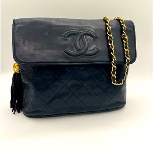 Chanel Navy Flap Bag
Vintage Circa 1989-1991